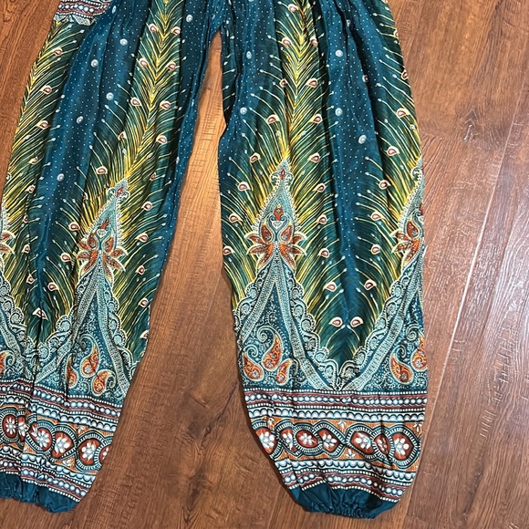 Gypsy Rose Flowy lightweight Pants L - Picture 2 of 4